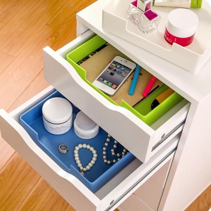 Letter-Size Tray, A4 Plastic Paper Holder File Organizer, Stackable Letter Tray for Office, School, Home Storage (Green)