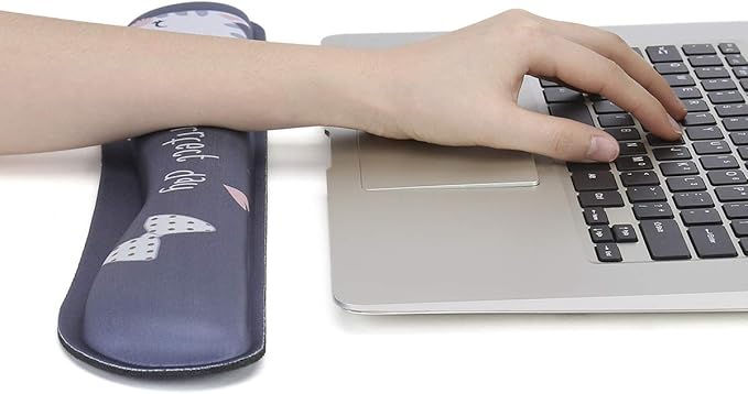 RICHEN Keyboard Wrist Rest and Mouse Pad with Wrist Support, Memory Foam Set for Computer/Laptop/Mac,Gaming and Office, Sturdy & Comfortable & Lightweight for Easy Typing & Pain Relief (Cute Cat)