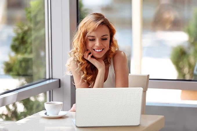 KEROM Compatible with Crocodile MacBook Air 13 inch Case 2021 2020 2019 2018 M1 A2337 A2179 A1932, Textured Elegant Luxury Aligator Skin Snakeskin PU Leather Hard Shell & Keyboard Cover, White