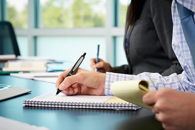 PILOT Dr. Grip FullBlack Refillable & Retractable Ballpoint Pen, Medium Point, Black Ink, Single Pen (36193)