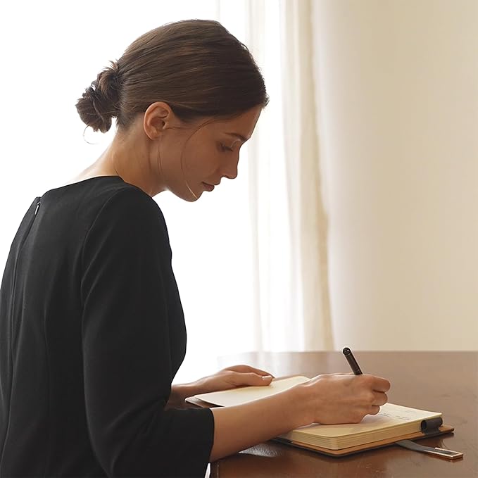 Fanery Sue Refillable Adventure Travel Journal For Women & Men Faux Leather Hardcover A5 Travel Notebook College Ruled 200 Lined Pages Lay-Flat Diary With Pen & Magnetic Buckleļ¼Adventure - Green