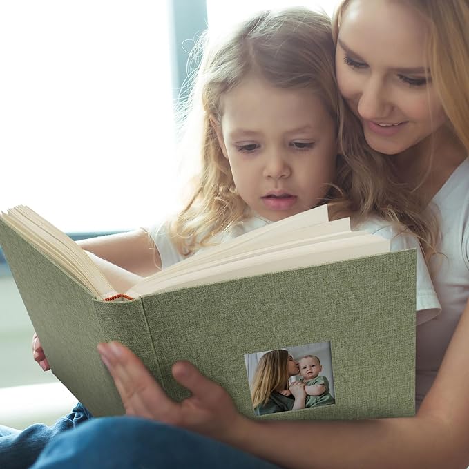 Vienrose Premium Scrapbook Photo Album with Writing Space 12"x12", DIY Scrapbook Album with 100 Pages, Large Photo Book for Baby Family Travel Vacation, Grass Green