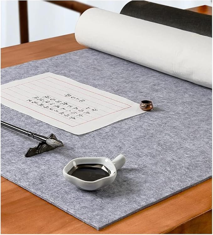 aufodara Felt Fabric 11.8 x 98.4 inch Craft Felt Fabric Roll, Felt 3mm Thick for Felt Table Mats DIY Arts & Crafts Patchwork Sewing Decorations (Grey Black)