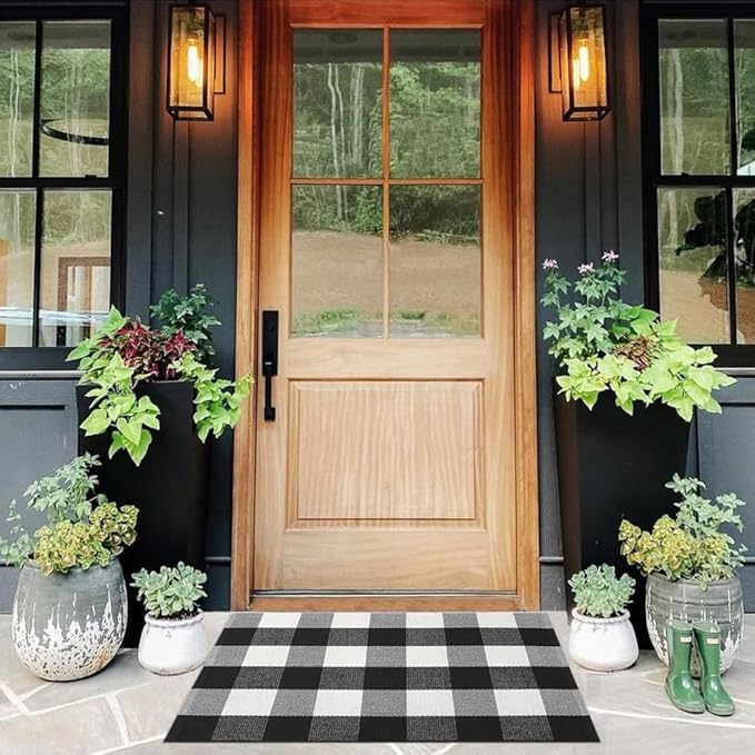 KIMODE Front Door Mat Buffalo Plaid Outdoor Rug 24"x35" Black and White Checkered Rug Farmhouse Front Porch Rug Decor Cotton Woven Washable Layered Doormats for Front Door Outdoor Entrance
