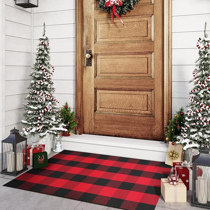 KIMODE Christmas Rug Outdoor 27.5"x43", Washable Christmas Doormat, Farmhouse Door Mats Outside, Red and Black Buffalo Plaid Rug, Reversible Outdoor Christmas Decor for Front Porch Entryway Kitchen