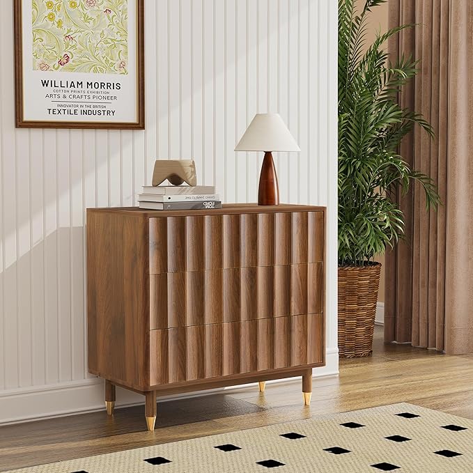 Fluted 3 Drawer Dresser, 31.5" Wide Modern Storage Chest of Drawers, Wood Drawer Organizer for Bedroom, Living Room, Hallway