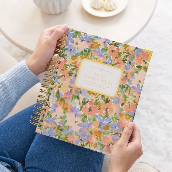 Day Designer 2026 Weekly Planner – Premium Planner for Stylish Organization. Combines Weekly & Monthly Calendars, Daily Schedule, Notes Pages, Goal Setting, Stickers, Pocket & More. Elegant Laminated Cover with Gold Accents (Lorelei Design - 2026)