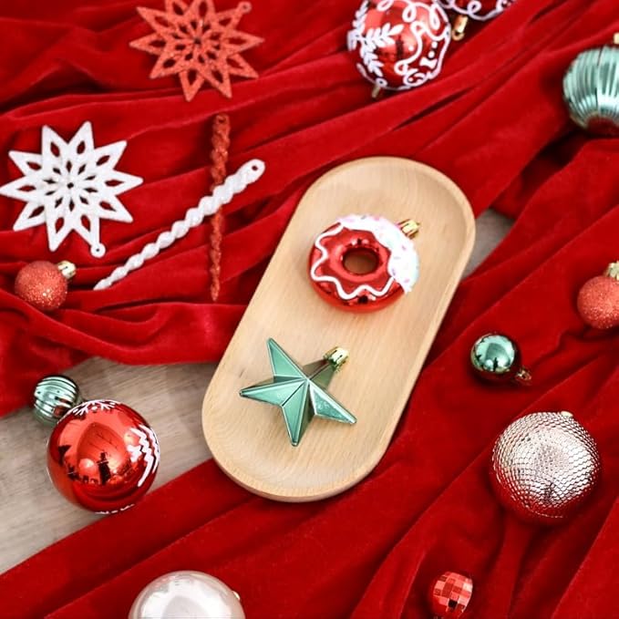 2025 Latest Model Premium 90 Pcs Shatterproof Christmas Ornaments Set,2.36 Inch Festive Baubles with Snowflake, Classic Gingerbread & Snowflake Designs, Ideal Gift for Xmas/Wedding/Party (Red & Gold