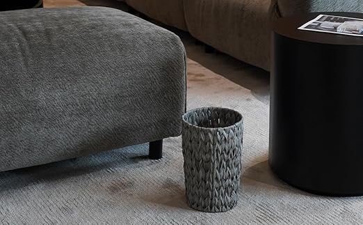 Wicker Trash Can,Small Bathroom Trash Can,Waterproof Wicker Waste Basket for Bathroom,Handwoven Wastebasket for Office,2 Gallon Grey Round