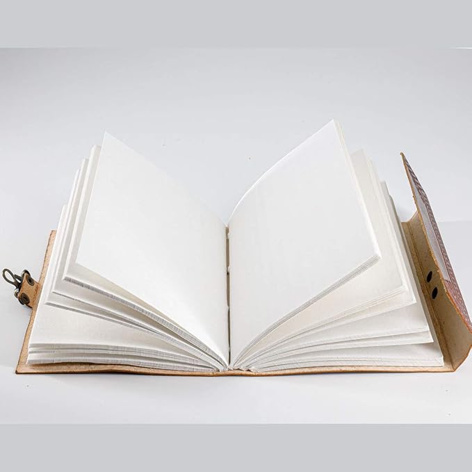 Vintage Leather Journal Handmade Buffalo Non-Refillable Deckle Edge Paper – Leather Bound Journal for Women Men Vintage C-Lock Closure Ideal for Writing & Travel for Artists