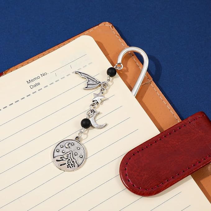 Fantasy Dragon Leather Corner Bookmark, Elegant Metal Dragon Charms Leather Page Saver, Chic Book Accessory for Bookworms, Great Gift for Dragon & Book Lovers (ACotar)