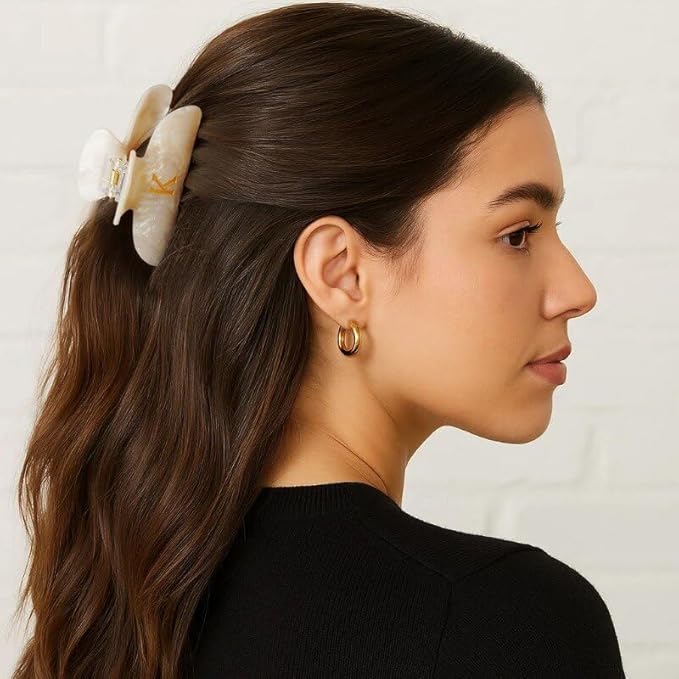 2025 Friendship Gifts for Women - Acrylic Letter Hair Clips for Women, Monogram Fashion Glitter Claw Clips, Birthday Christmas Gifts for Friends, Letter L