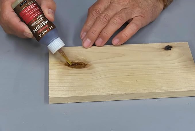 STARBOND Light Brown Medium CA Glue (Premium Cyanoacrylate Super Glue) Crack Filler 150 CPS Viscosity, for Woodworking, Woodturning, Carpentry, Guitar, 2oz