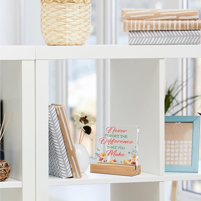 Inspirational Gifts Acrylic Sign with Wood Stand, Thank You Gifts for Women Boss Coworkers Bedroom Office Living Room Desk Cubicle Table Shelf Decor, Farewell Retirement Gifts for Women Coworker