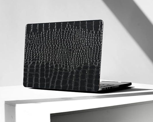 KEROM Compatible with MacBook Pro 14 Inch Case 2025-2021 M5 M4 M3 M2 M1 Chip A3434 A3112 A3185 A3401 A2918 A2992 A2779 A2442, Textured Aligator Skin PU Leather Hardshell & Keyboard Cover, Shiny Black