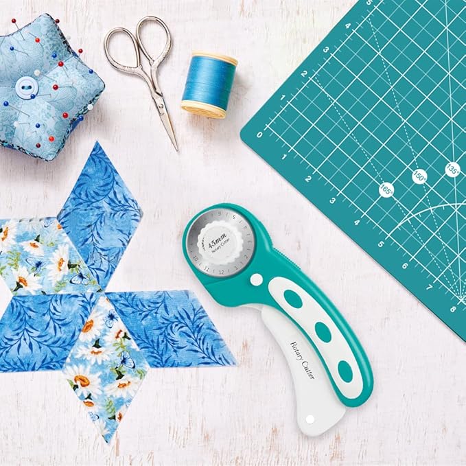 Headley Tools Rotary Cutter Set - 45mm Fabric Cutter, 5 Extra Rotary Blades, A3 Cutting Mat, Quilting Ruler and Sewing Clips, Craft Knife Set, Ideal for Crafting, Sewing, Patchworking,Turquoise