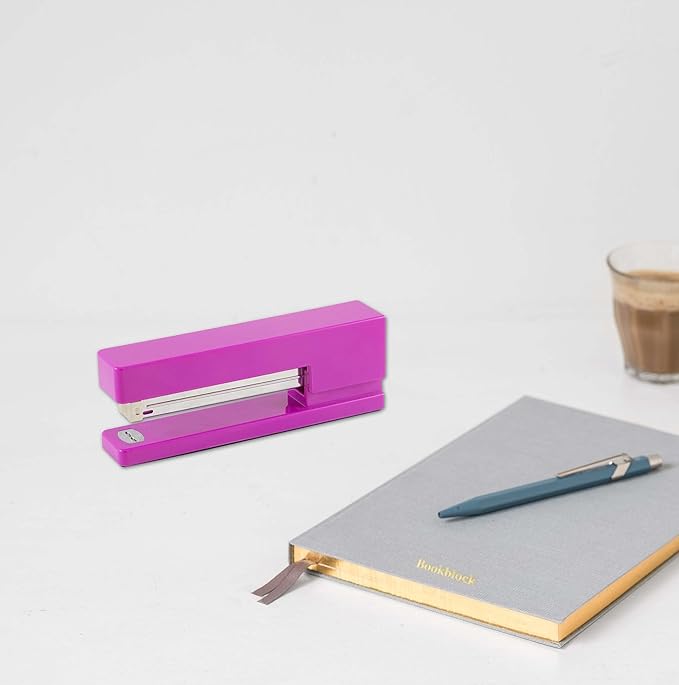 JAM PAPER Modern Desk Stapler - Pink - Sold Individually