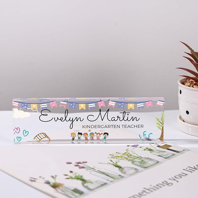 Custom Name Plate for Desk, Personalized Acrylic Office Name Sign with Name & Title, Elegant Desk Decor for Women Men, Employee Appreciation Gift (Teacher-3)