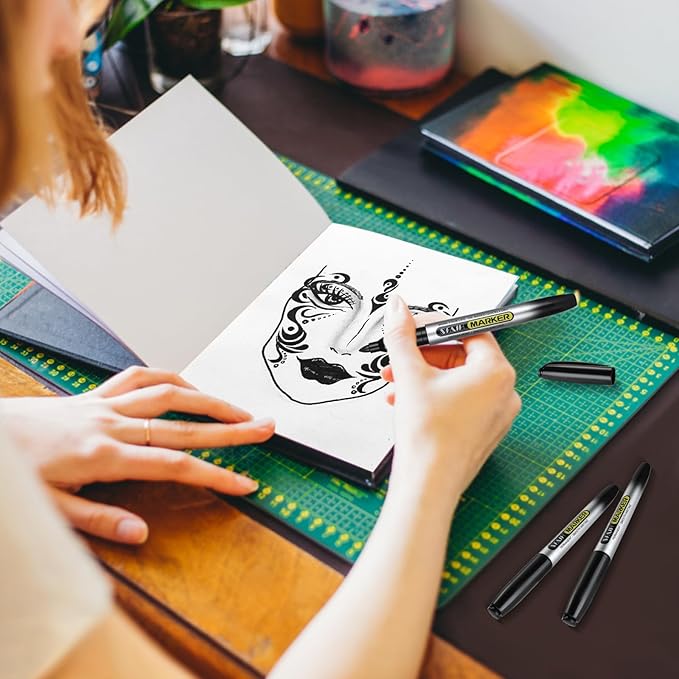 SFAIH Green Permanent Markers Bulk - 24 Pack, 1s Quick Dry, Fine Point Permanent Markers for Paper Plastic Glass Metal Wood, Waterproof, Kitchen Classroom Office, Doodling, Marking, Non-Fading