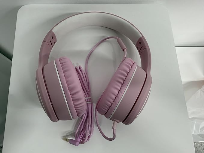 RORSOU R10 Over-Ear Headphones with Microphone, Lightweight Folding Stereo Bass Headset with 1.5M No-Tangle Cord, Portable Wired Headphones for Smartphone Tablet Computer MP3 / 4 (Pink)