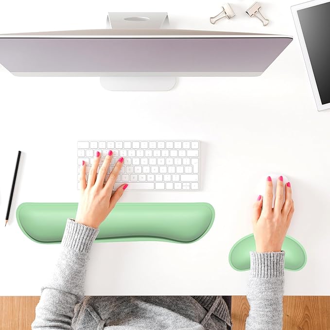 Dapesuom Keyboard Wrist Rest Set, Cute PU Leather Wrist Cushion for Computer Keyboard and Mousepad, Memory Foam Mouse Pad Rests Support with Non-Slip Base for Typing Pain Relief, Laptop, Mint Green