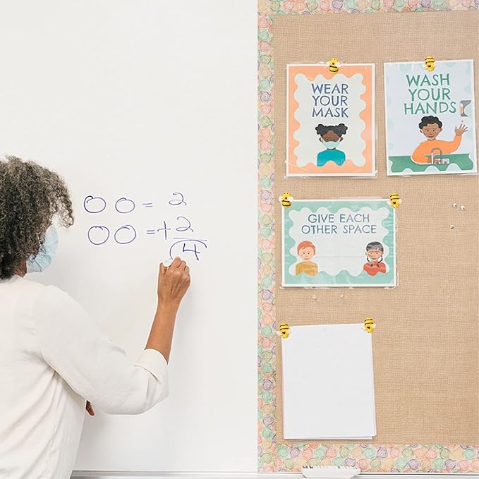 40Pcs Bee Push Pins Bee Shaped Craft Embellishment Decorative Thumbtacks for Cork Board Office Or Home Decoration