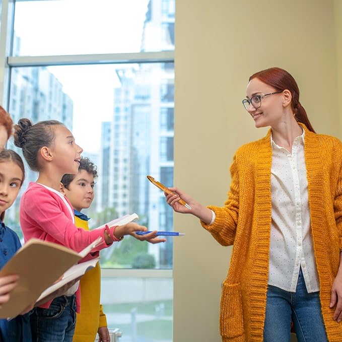 Lincia 100 Pcs Teacher Appreciation Ballpoint Pens Bulk Retractable Medium Point Pens with Black Ink Inspiration Thank You Gifts for Teacher, Back to School, Christmas