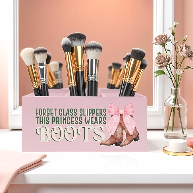 Coquette Pink Bow Cowgirl Makeup Brush Toothbrush Holder, Cowgirl Gifts, Pink Western Wooden Pen Pencil Holder Organizer for Home Office Desk Accessories, Western Gifts for Women