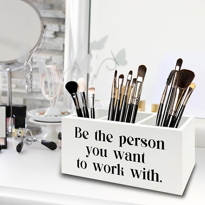 Be the Person You Want to Work with White Pen Pencil Holder Organizer for Desk, Inspirational Gifts for Women Men, Motivational Wooden Box Sign for Home Office Desk Tabletop Decorations