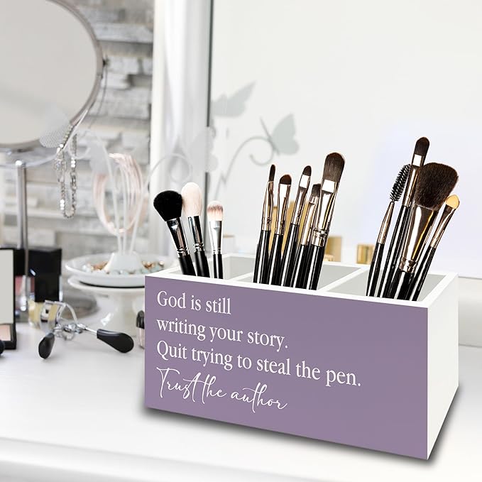 Purple Christian Pen Pencil Holder Organizer for Desk, Christian Gifts for Women, God Is Still Writing Your Story Bible Verse Wooden Box Sign for Home Office Desk Tabletop Decorations