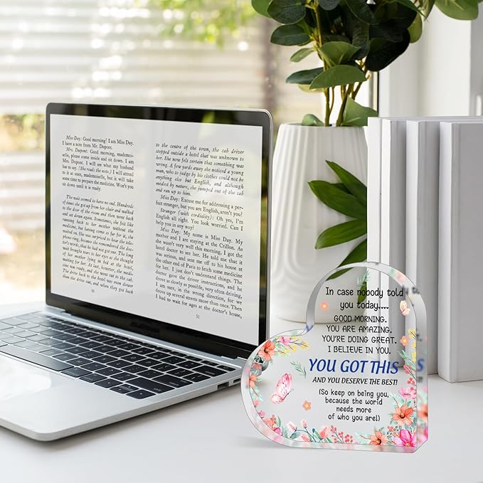 Appreciation Gifts for Women, Thank You Gifts, Affirmations Heart Shape Acrylic Sign, Inspirational Gifts, I Believe In You Sign, Office Gift, Thank You Gifts For Women Nurse, Teacher, Boss, Coworker