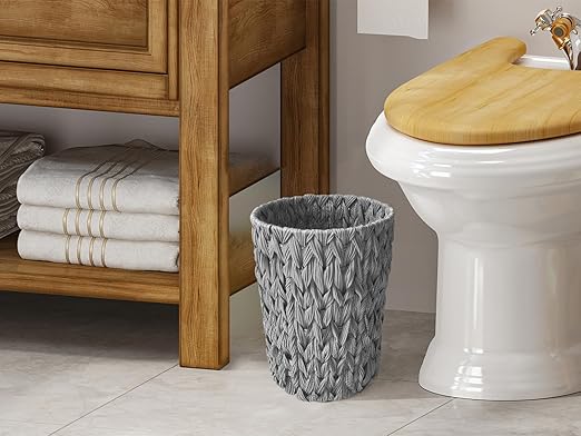 Wicker Trash Can,Small Bathroom Trash Can,Waterproof Wicker Waste Basket for Bathroom,Handwoven Wastebasket for Office,2 Gallon Grey Round