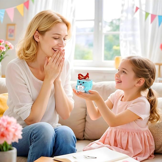 7 PCS Birthday Gifts for Mom from Daughter Son, Cute Handmade Emotional Support Dumpster Fire Crochet, Funny I Love You Mom Thanks You Gift, Mama Mother in Law Gifts