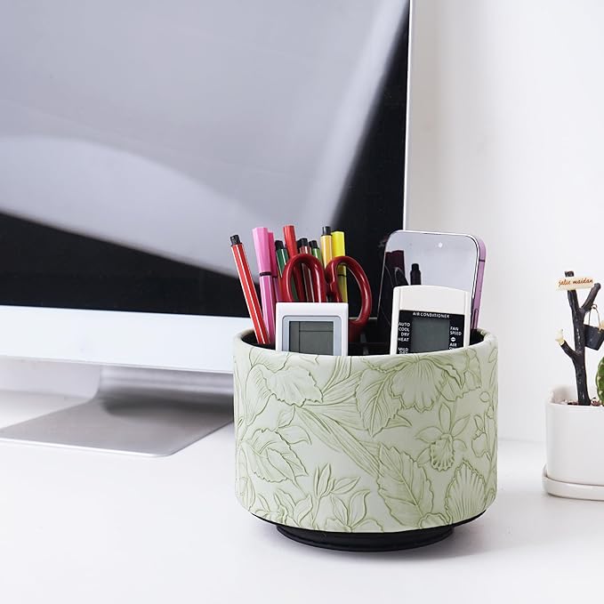 Hennaja Round Leather Art Supply Organizer,Remote Control Holder,360 Degree Spinning,Multi-Functional Pencil Holder,4 Compartments Desktop Stationary Organizer(1-Carved Green)