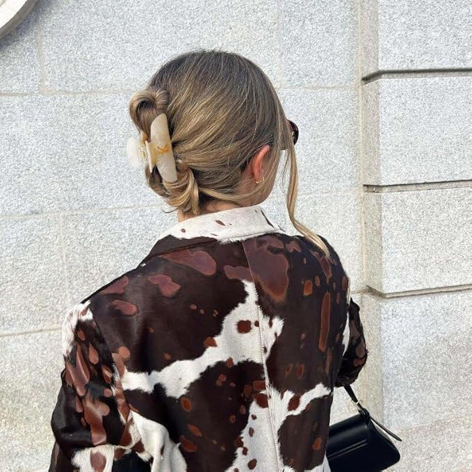 2025 Friendship Gifts for Women - Acrylic Letter Hair Clips for Women, Monogram Fashion Glitter Claw Clips, Birthday Christmas Gifts for Friends, Letter L