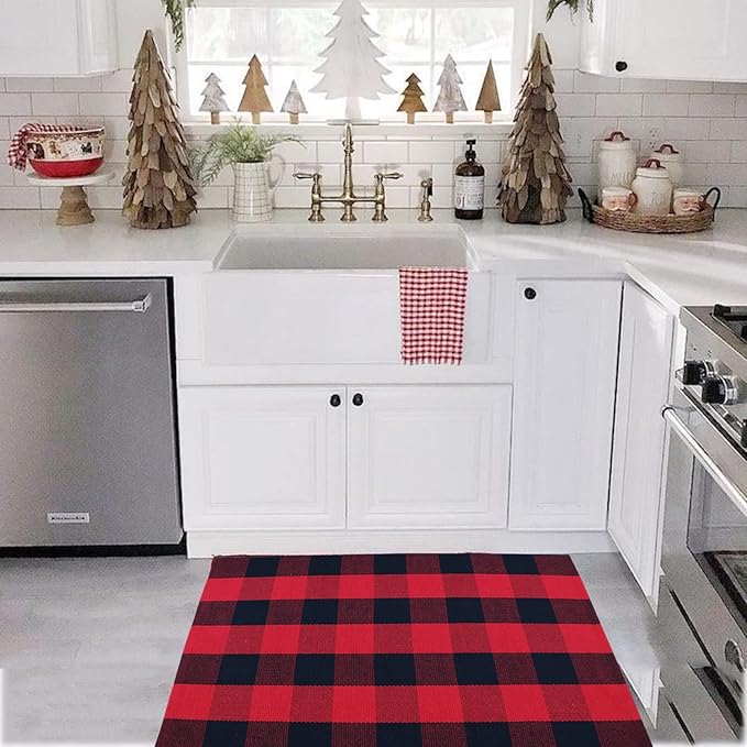 Red and Black Plaid Rug, 2'4" x 3'7" Check Outdoor Front Door Decorative Mat, Cotton Woven Rug for Layered Door Mats Washable Carpet for Porch, Entryway, Farmhouse, Christmas, Halloween