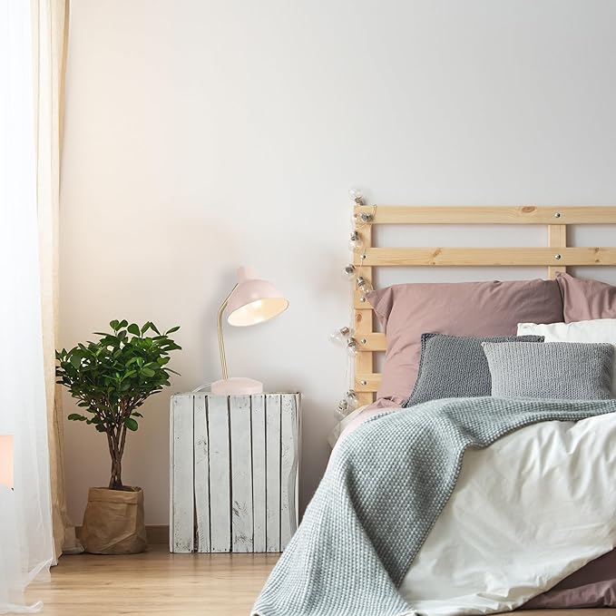 GLOBE Electric 67339 16 Inch Pink Desk Lamp with Gold Arm, in-Line On/Off Switch, Reading Light, Ideal for Bedroom, Dorm and Office