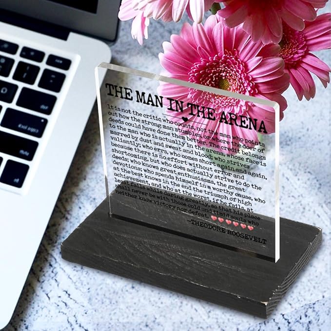 The Man In The Arena Decor Sign, Inspirational Quote Office Desk Decor Gift for Men Coworker Employee Friend, Motivational Gifts for Men Boys Teens Brother, Positive gift Decor Signs-DX225