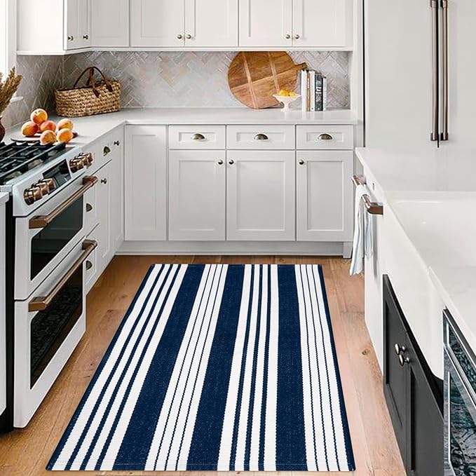 OJIA Blue and White Outdoor Rug 3’x5‘ Cotton Woven Christmas Striped Front Porch Rug Machine Washable Indoor Outdoor Rugs Farmhouse Entry Rug Layered Door Mat for Entryway/Kitchen/Laundry/Living Room