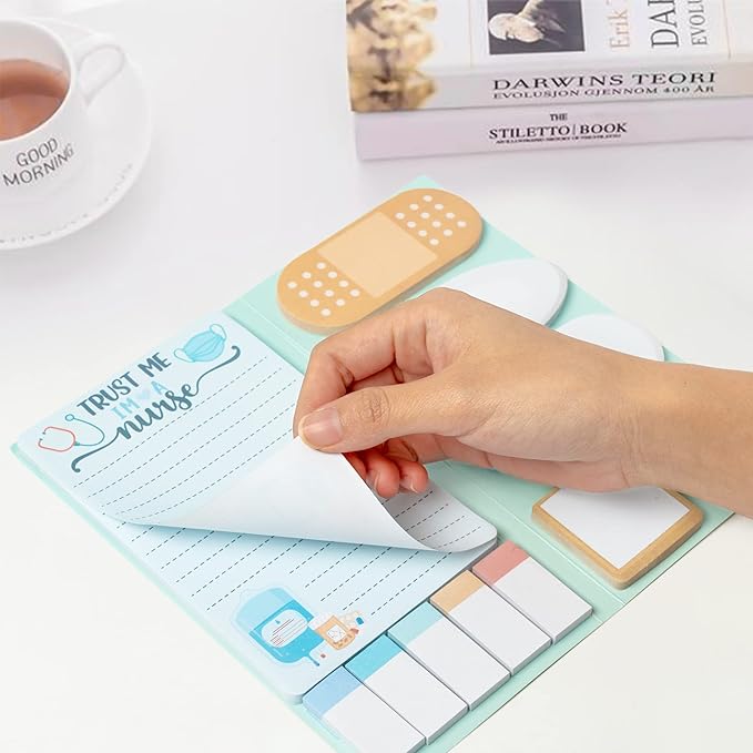 Xqumoi Nurse Sticky Notes Set, 550 Sheets, Cute Cartoon Medical Supplies Self-Stick Notes Pads Bundle Writing Memo Pads for Nursing Student Essentials Hospital Back to School Nurse Supplies Gift