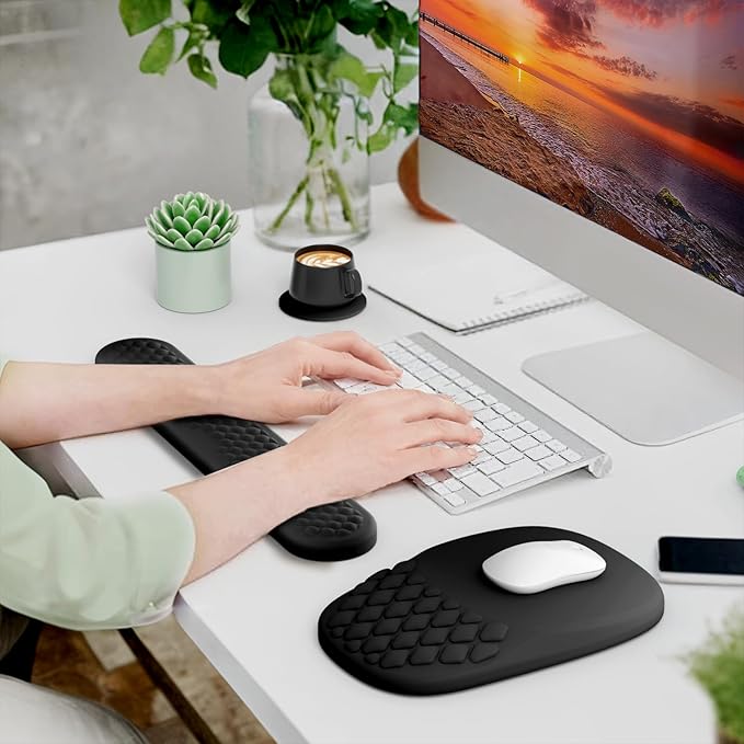 VAGAU Ergonomic Mouse Pad with Wrist Rest, Mousepad Wrist Support Keyboard Wrist Rest with Comfortable Memory Foam Massage Bulge and Non-Slip PU Base for Relief Carpal Tunnel Pain