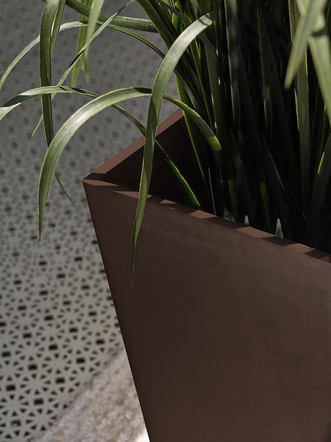 Veradek V-Resin Indoor/Outdoor Taper Planter, Set of 2 (30 inch, Espresso)