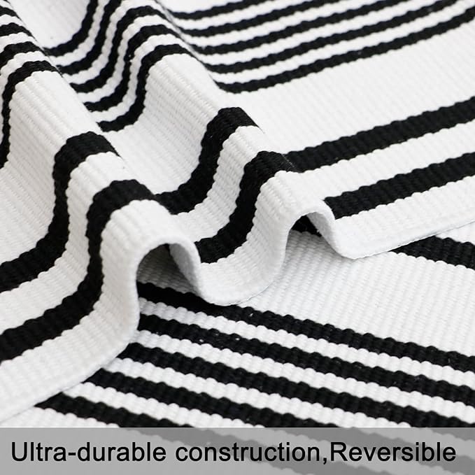 Black and White Striped Outdoor Rug Front Porch Rug 35.4''x59'' Cotton Hand-Woven Welcome Mats Layered Door Mats for Front Porch/Entryway/Laundry Room/Bedroom/Outdoor (35.4''x59'')