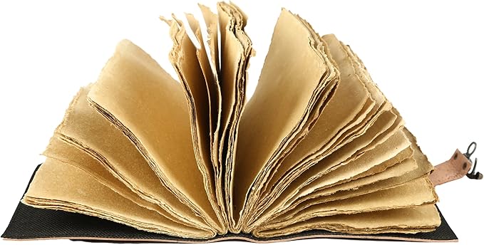 Vintage Leather Journal Handmade Buffalo Non-Refillable Deckle Edge Paper – Leather Bound Journal for Women Men Vintage C-Lock Closure Ideal for Writing & Travel for Artists