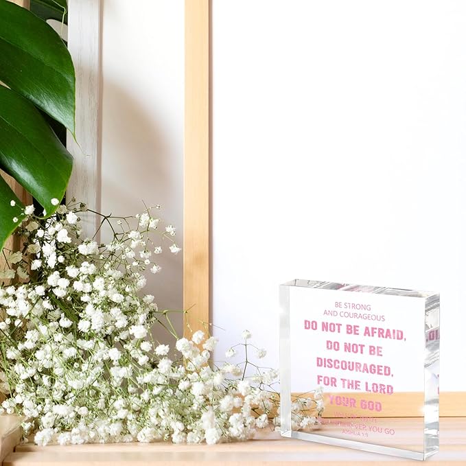 Be Strong & Courageous Acrylic Scripture Sign - 4x4 inches Joshua 1:9 Decor, Bible Verse Desktop Decor, Encouragement in Anxious Moments, Suitable for Prayer Room, Faith Home