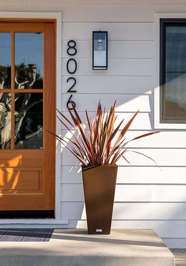 Veradek V-Resin Indoor/Outdoor Taper Planter (26 inch, Espresso)