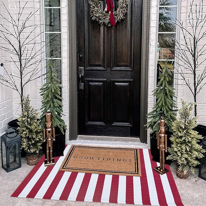 Christmas Outdoor mat Red and White Striped Outdoor Rug Front Porch Rug,Christmas Home Decor, Layerd Welcome Doormat for Front Porch Decor, Front Door, Farmhouse Decor (Red and White, 27.5'' x 43'')