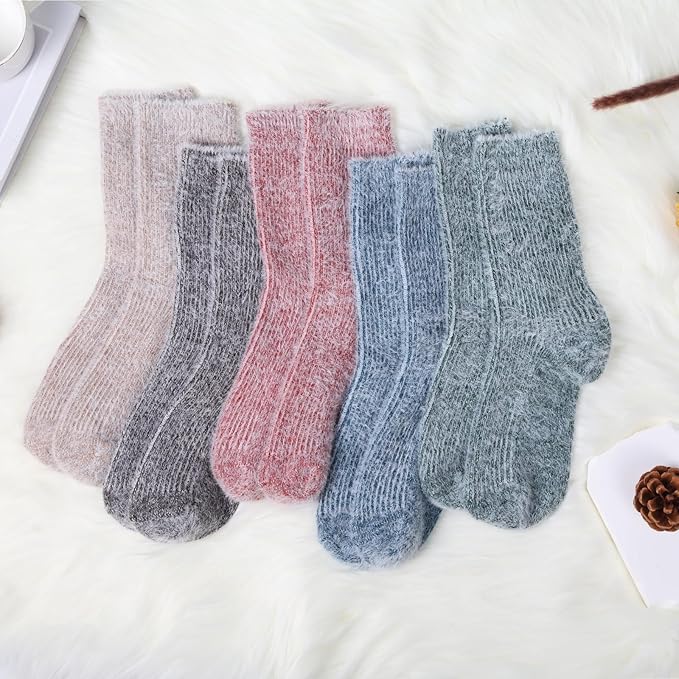 5 Pairs Fuzzy Soft Cozy Comfortable Socks for Women, Casual Sleep Comfy Socks, Perfect Warm Winter Gifts for Women