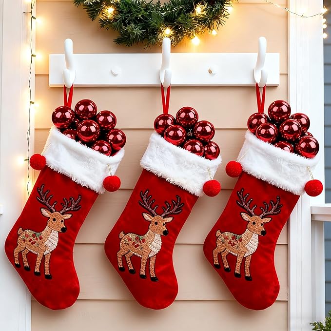 YIYA 18 PCS Christmas Tree Picks Ornaments Red Xmas Ornaments on Wired Stems Shatterproof Christmas Ball Picks Branches for Tree Vase Wreath Garland Indoor Outdoor Garden Holiday Party Decor