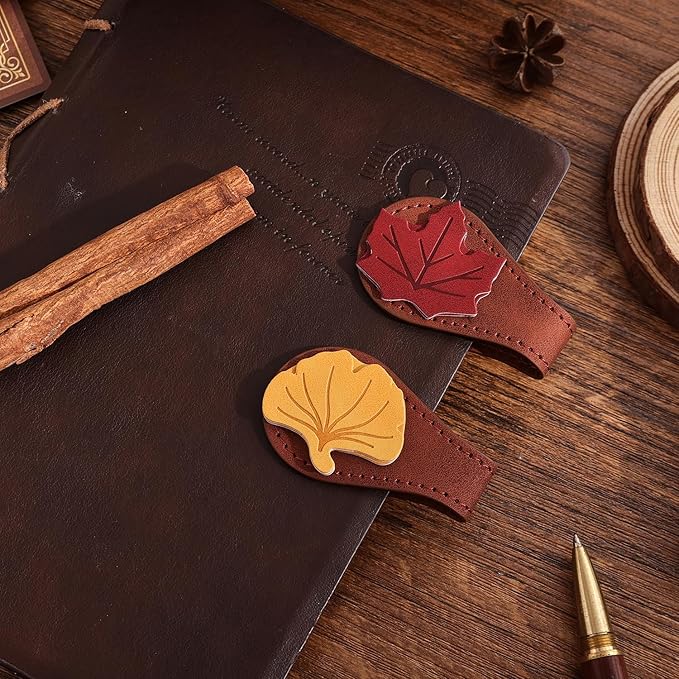 2PCS Vintage Magnetic Leather Bookmark, Leather Magnetic Bookmarks for Women, Magnetic PU Bookmarks Clip Book Accessories, Ginkgo & Maple Leaf